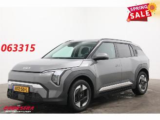 skadebil auto Kia EV3 Plus 81.4 kWh LED ACC Apple/Android LRHZ Camera 2025/7