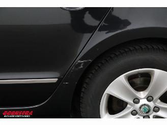 Skoda Superb Combi 1.6 TDI Greenline Ambition Memory Xenon Navi Cruise SHZ PDC picture 6