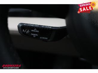 Porsche Taycan 79 kWh Pano LED Leder Cruise SHZ picture 19