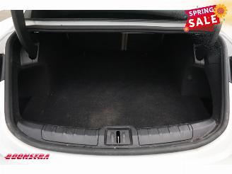 Porsche Taycan 79 kWh Pano LED Leder Cruise SHZ picture 33