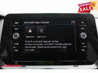 Volkswagen T-Cross 1.0 TSI Style ACC Virtual Clima Camera SHZ 2.213 km! picture 24