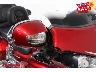 Honda GL 1800 Gold Wing GL 1800 Gold Wing Dual C-ABS Deluxe Cruise Radio Reverse picture 12