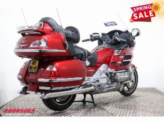Honda GL 1800 Gold Wing GL 1800 Gold Wing Dual C-ABS Deluxe Cruise Radio Reverse picture 3