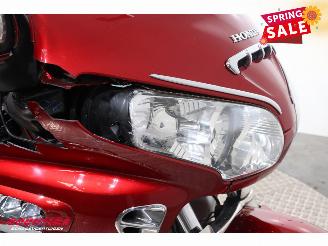 Honda GL 1800 Gold Wing GL 1800 Gold Wing Dual C-ABS Deluxe Cruise Radio Reverse picture 11