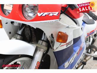 Honda VFR 400 R picture 20