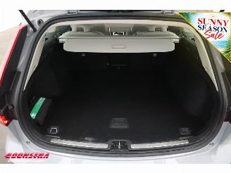 Volvo V-60 2.0 B3 Momentum Advantage LED ACC Leder Apple/Android LRHZ AHK picture 30