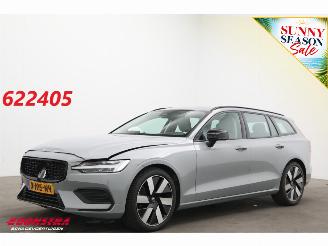 Voiture accidenté Volvo V-60 2.0 B3 Momentum Advantage LED ACC Leder Apple/Android LRHZ AHK 2024/1