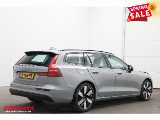 Volvo V-60 2.0 B3 Momentum Advantage LED ACC Leder Apple/Android LRHZ AHK picture 3