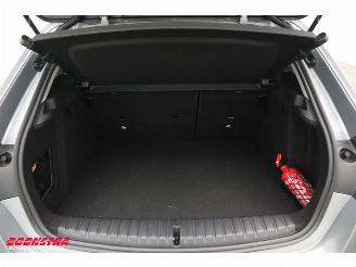 BMW 1-serie 116 Aut. M-Sport LED Virtual 360° SHZ 3.863 km! picture 32