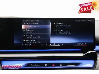 BMW 5-serie Touring 520d M-Sport Pro Pano LED ACC HUD 360° Memory H/K Ventilatie picture 34
