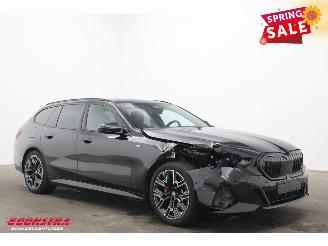 BMW 5-serie Touring 520d M-Sport Pro Pano LED ACC HUD 360° Memory H/K Ventilatie picture 2