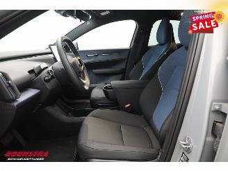 Volvo EX30 Single Motor Extended Range SMER Core 69 kWh LED ACC Apple/Android LRHZ picture 15