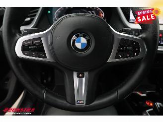 BMW 1-serie 120i Aut. Sportline LED Navi Cruise LRHZ SHZ picture 15