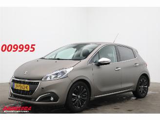 krockskadad bil auto Peugeot 208 1.2 PureTech Allure 5-DRS Bluetooth Clima Cruise 97.956 km! 2016/3