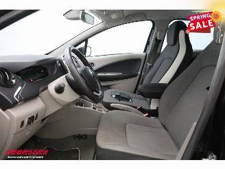 Renault Zoé Q210 Zen Quickcharge 22 kWh (incl. Accu) Navi Clima Cruise Camera picture 8