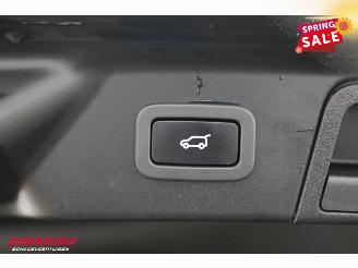 Land Rover Range Rover Velar 2.0 I4 AWD R-Dynamic SE ACC Meridian Massage 360° AHK picture 28