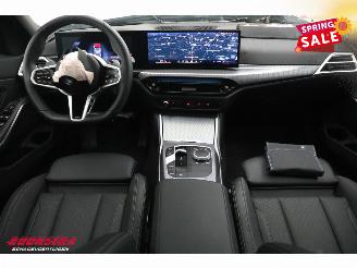 BMW 3-serie Touring 318i M-Sport Pano LED Leder ACC Apple/Android Camera picture 19