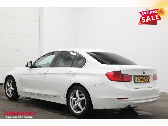 BMW 3-serie 320i Aut. EDE Edition Leder Navi Clima Cruise SHZ PDC picture 4