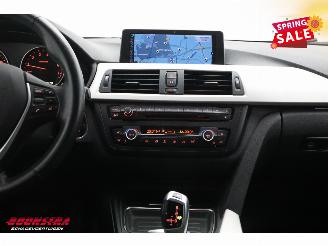 BMW 3-serie 320i Aut. EDE Edition Leder Navi Clima Cruise SHZ PDC picture 9