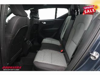 Volvo XC40 2.0 B4 Plus Dark LED ACC H/K Camera SHZ LRHZ 4.296 km! picture 25