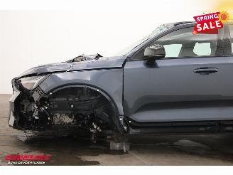 Volvo XC40 2.0 B4 Plus Dark LED ACC H/K Camera SHZ LRHZ 4.296 km! picture 14