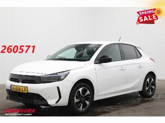 krockskadad bil auto Opel GS 50 kWh Apple/Android Navi Clima Cruise PDC 2023/12