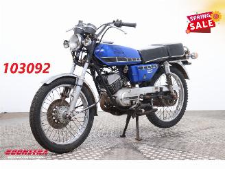 begagnad bil motor Yamaha Bonneville RD125 1982