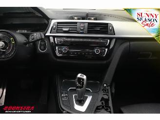BMW 3-serie Touring 318i M Sport LED Leder SHZ PDC picture 10