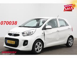 Vaurioauto  passenger cars Kia Picanto 1.0 CVVT DynamicLine Clima Cruise 88.790 km! 2016/5