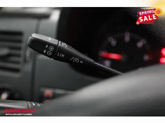 Volkswagen Crafter 2.0 TDI L2-H2 Behindertengerecht 9-Pers. Airco Cruise picture 20