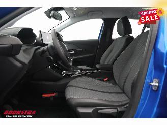 Peugeot 208 1.2 PT 100 Allure Apple/Android Clima Cruise PDC picture 18