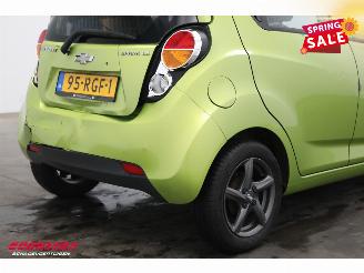 Chevrolet Spark 1.0 16V LS Airco LMV Elek Ramen 89.221 km! picture 11