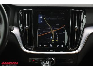 Volvo V-60 2.0 T5 Momentum Polska rej. Leder Cruise SHZ AHK picture 7