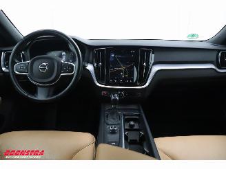 Volvo V-60 2.0 T5 Momentum Polska rej. Leder Cruise SHZ AHK picture 6