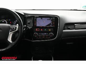 Mitsubishi Outlander 2.0 PHEV Executive Edition 4X4 Navi Clima Cruise Camera SHZ PDC AHK picture 8