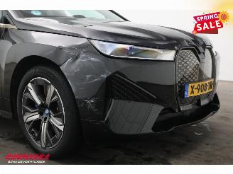BMW iX xDrive50 Executive 112 kWh Fahrbereit Pano LED ACC B&W Camera Memory Lucht AHK picture 6
