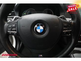 BMW 5-serie Touring 520i M-Sport BiXenon ACC HUD 360° SHZ PDC picture 11