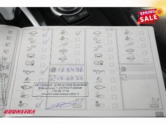 BMW 5-serie Touring 520i M-Sport BiXenon ACC HUD 360° SHZ PDC picture 22