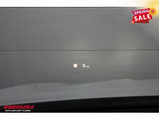 BMW 5-serie Touring 520i M-Sport BiXenon ACC HUD 360° SHZ PDC picture 13