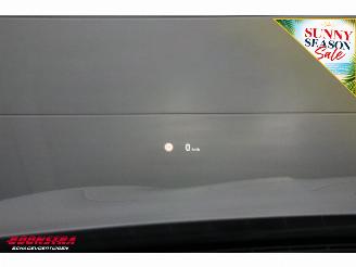 BMW 5-serie Touring 520i M-Sport BiXenon ACC HUD 360° SHZ PDC picture 13