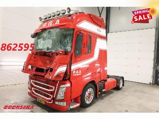 krockskadad bil auto Volvo FH 460 Full Air ACC Alcoa iParkCool Leder 2018/5
