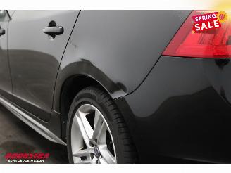 Volvo V-60 2.4 D6 Twin Engine Summum Schuifdak H/K Memory BiXenon Camera SHZ AHK picture 6