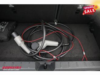 Mini Cooper SE Favoured M 54.2 kWh Pano LED ACC Leder Camera SHZ 2.035 km! picture 30