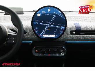 Mini Cooper SE Favoured M 54.2 kWh Pano LED ACC Leder Camera SHZ 2.035 km! picture 16