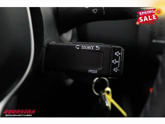 Renault Clio 1.0 TCe 90 Equilibre Apple/Android LED Airco Cruise PDC 38.680 km! picture 19