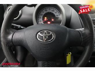 Toyota Aygo 1.0-12V Cool 5-DRS Airco picture 14