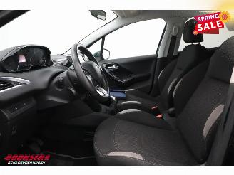 Peugeot 208 1.2 VTi Style 5-DRS Navi Airco Bluetooth Cruise AHK 162.109 km! picture 16