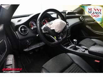 Mercedes Cla-klasse Shooting Brake 180 d AMG Navi Airco Cruise PDC picture 24