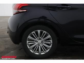 Peugeot 208 1.2 PT Allure Navi Clima Cruise PDC Apple/Android picture 8