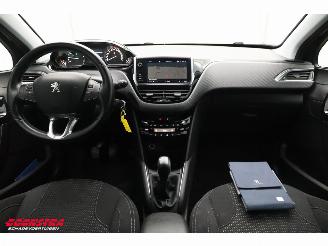 Peugeot 208 1.2 PT Allure Navi Clima Cruise PDC Apple/Android picture 10